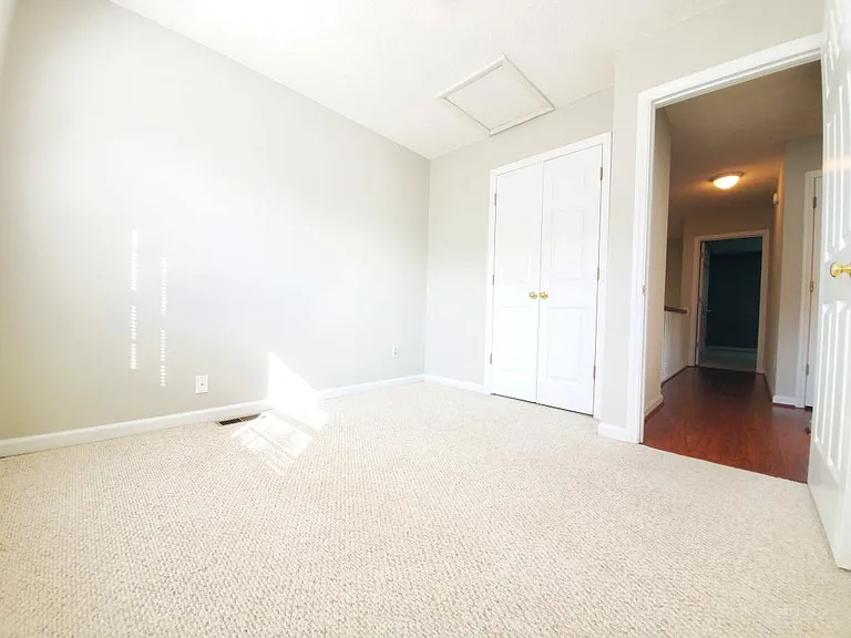 909 Perry Howard Rd — Photo 16