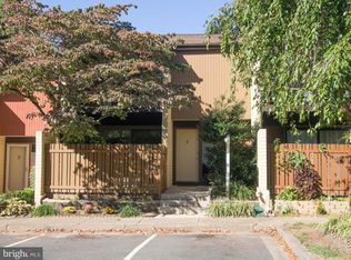 11168 Saffold Way, Reston, VA 20190