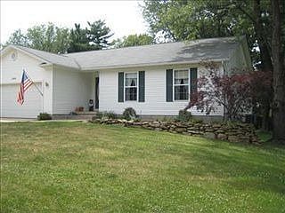 1st image of 166 Stratford Ave