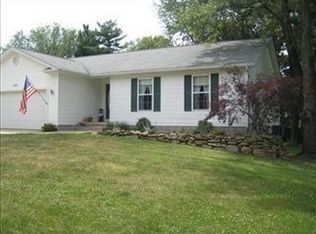 166 Stratford Ave, Wadsworth, OH 44281