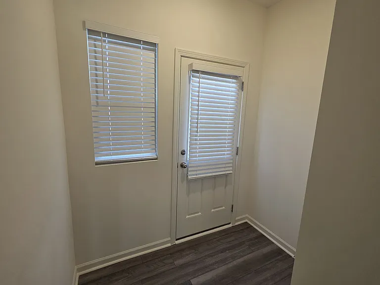 3104 Fulong Dr — Photo 22