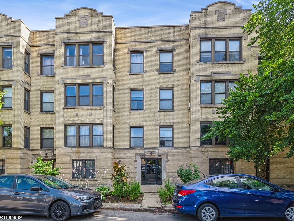 1st image of 2955 W Wellington Ave Unit 2