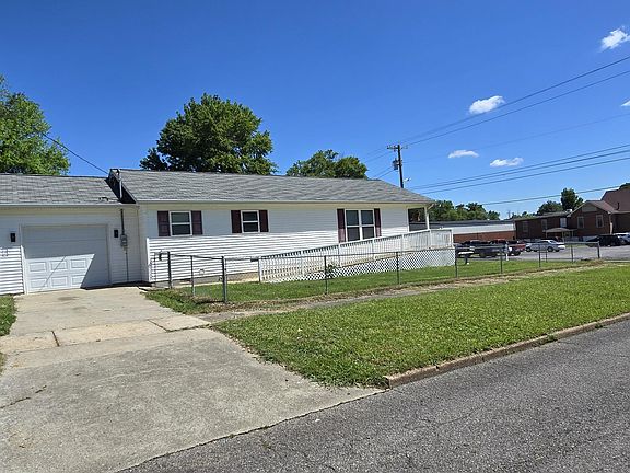 3rd image of 701 N 13th St