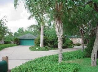 2618 Westwood Dr, Harlingen, TX 78552