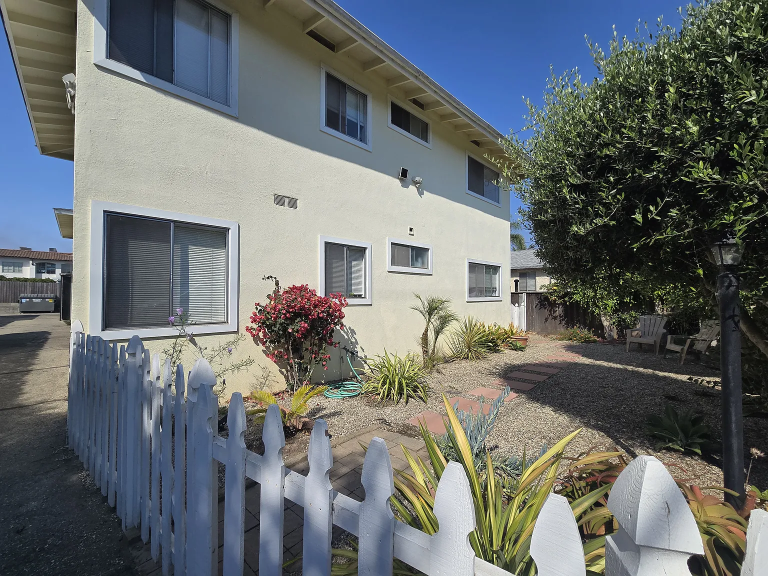2 bed, $3,350 — Photo 2