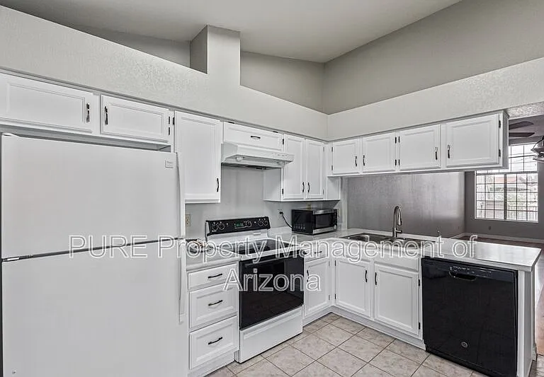 1718 S Longmore St #22 — Photo 4