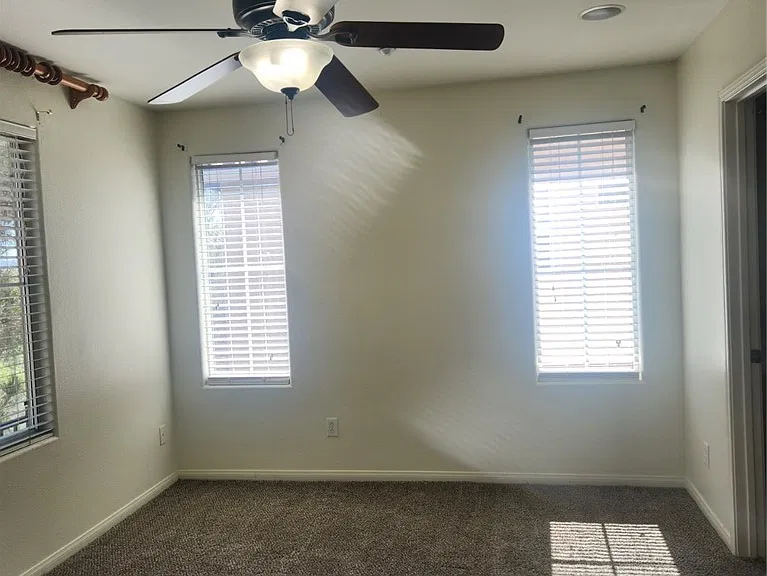 6485 Abbotsford House Ct — Photo 11