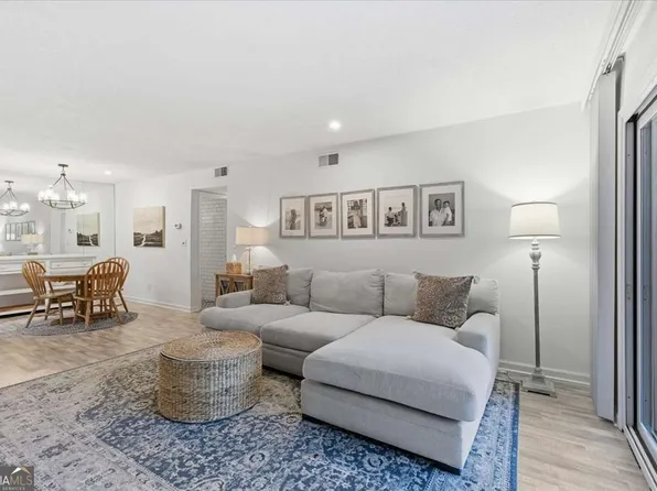 6851 Roswell Rd Unit J14, Atlanta, GA 30328