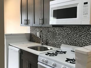8 Waterview Dr #G2, Pt Washington, NY 11050