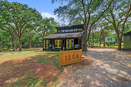 1208 Dorothy Ln Photo 1