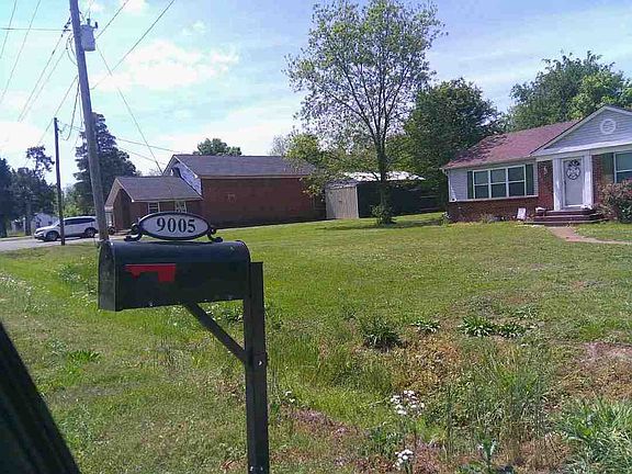 3rd image of 9005 Mount Mills Rd