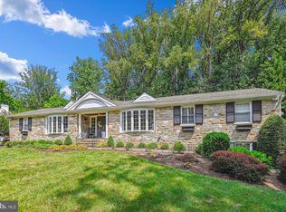 21 Buchanan Rd, Baltimore, MD 21212