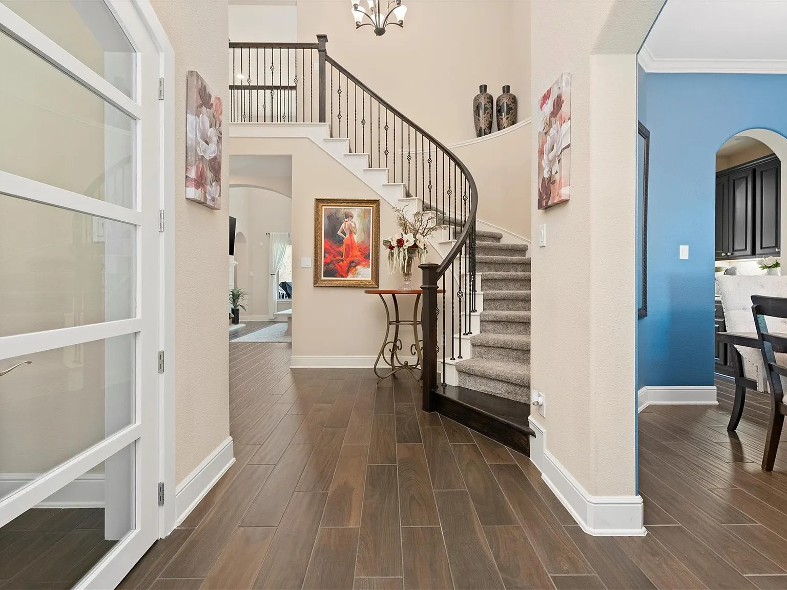 4 bed, 3.5 bath, 3378 sqft, $3,600 — Photo 3