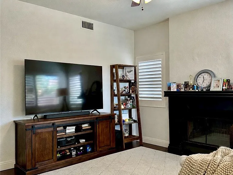 10229 Kernwood Ct — Photo 9