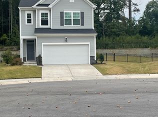 4044 Whitney Peak Dr, Raleigh, NC 27616