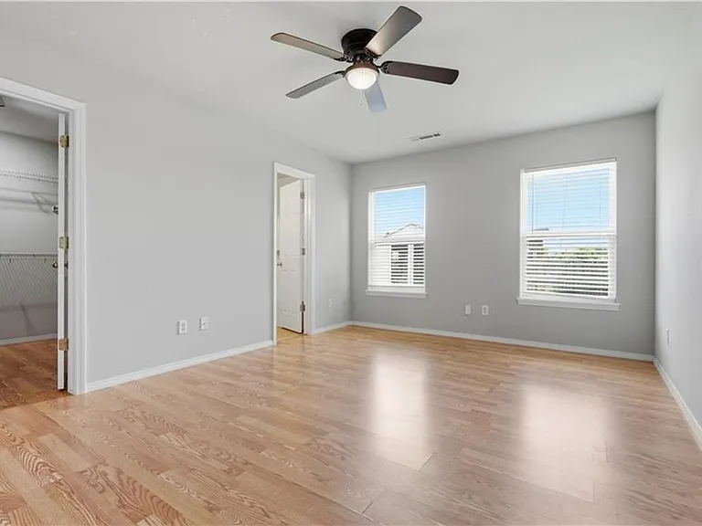 6402 High Meadow Blvd — Photo 13