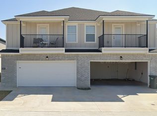 4235 W Santa Fe Street, Fayetteville, AR 72704