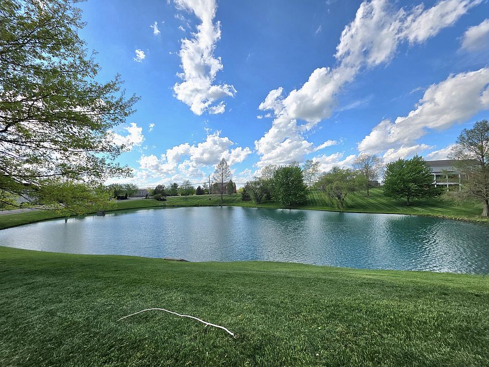 2nd image of 9618 Cloveridge Dr