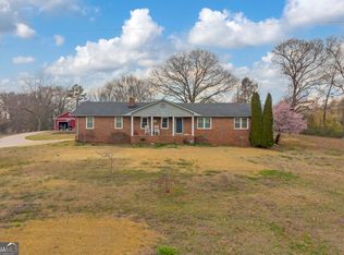 2299 Memorial Rd, Hartwell, GA 30516