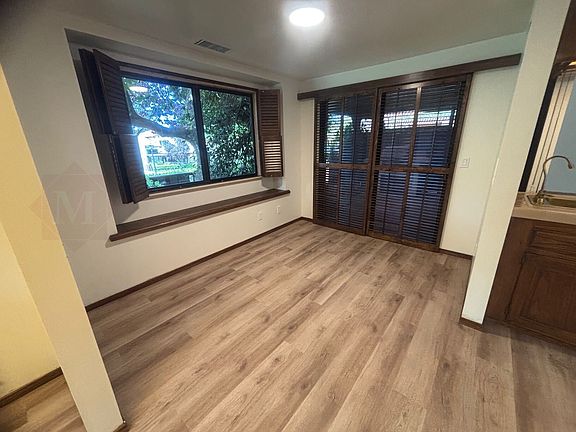 3rd image of 4383 Foxenwood Ln #4383