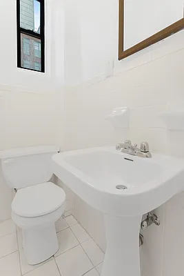 Rented by HH Realty | media 19