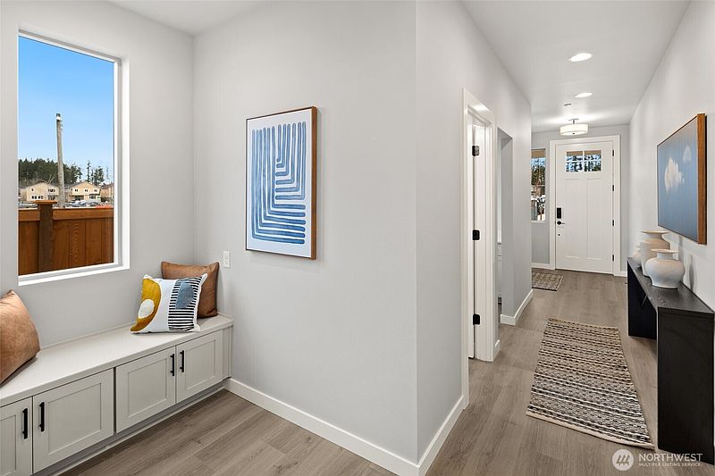 3rd image of 13943 178th Street E #42