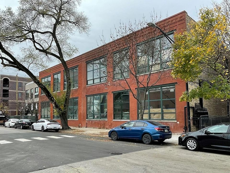 1st image of 818 N Wolcott Ave #103