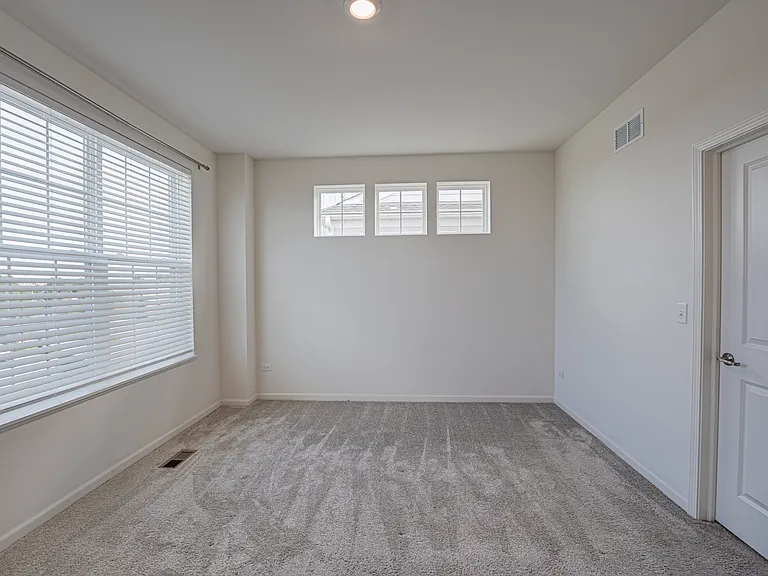 2939 Showplace Dr — Photo 20