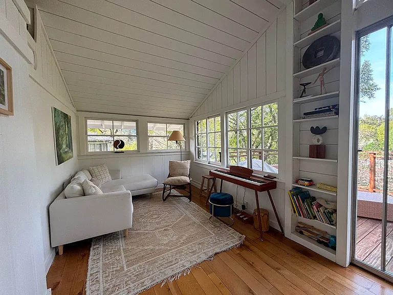 71 Forrest Ter — Photo 4