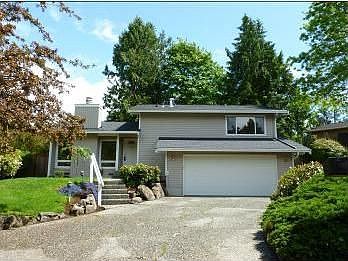 1st image of 10509 NE 124th Ct