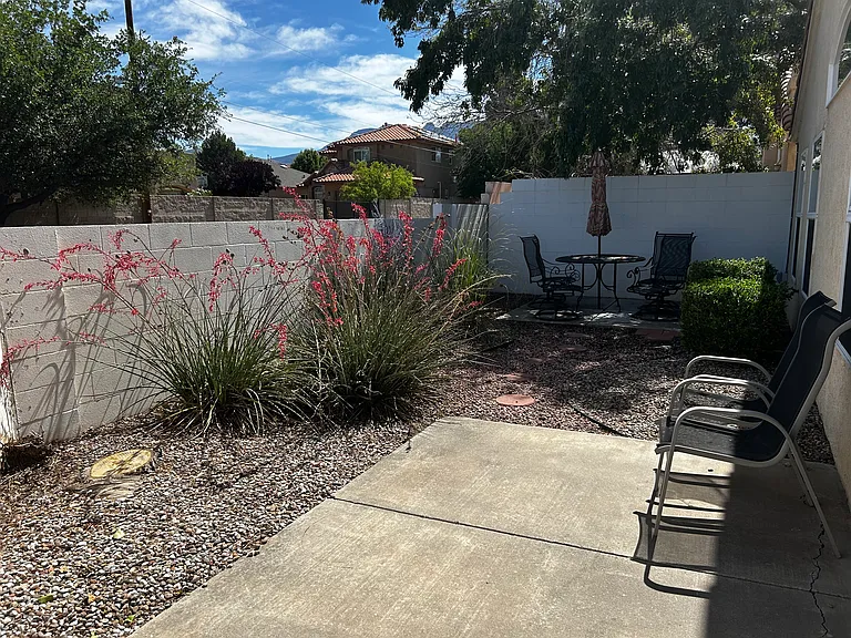 7301 Quail Springs Pl NE — Photo 12