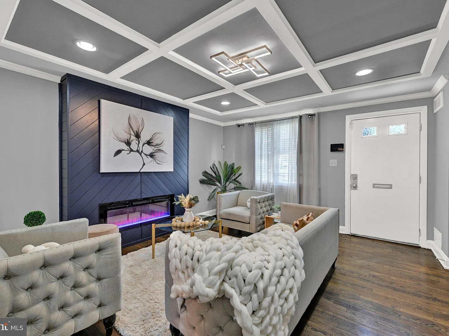 3 bed, 2.0 bath, 1582 sqft, $2,500 — Photo 3
