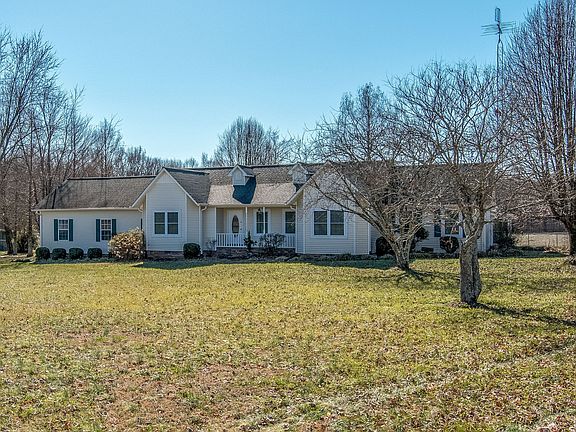 2nd image of 2251 Granddaddy Rd