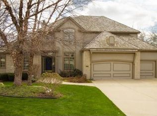 26263 W 111th Ter, Olathe, KS 66061
