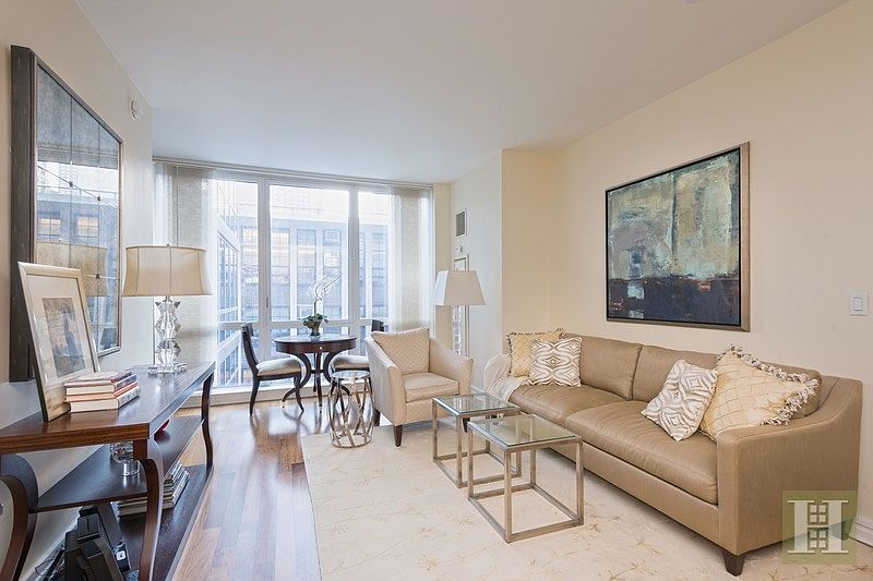 1st image of 200 W End Ave APT 4N