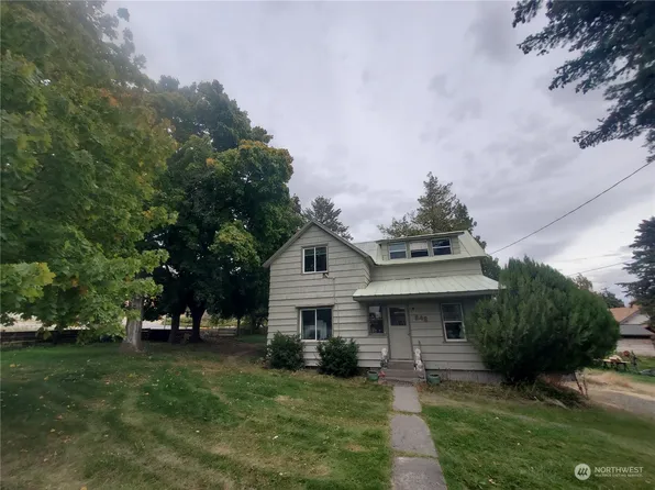 548 Oak Street, Okanogan, WA 98840