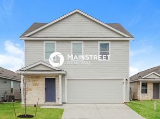 2911 Charpak Dr, Converse, TX 78109