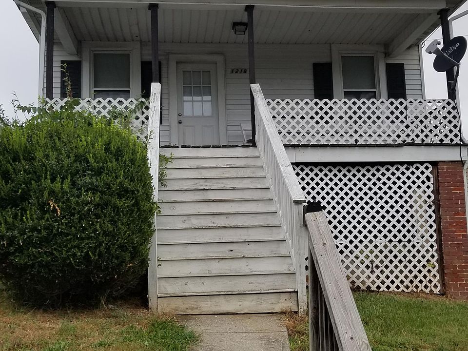 1st image of 1218 Tompkins Ave SE