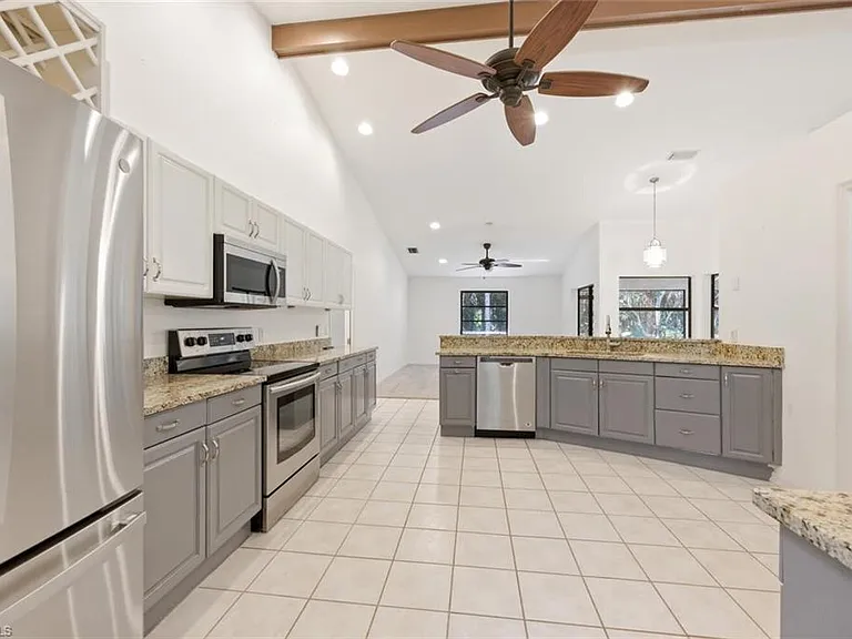 5356 Sycamore Dr — Photo 4