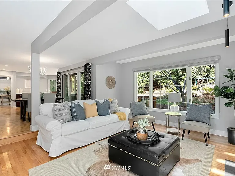 2515 176th Ct NE — Photo 7