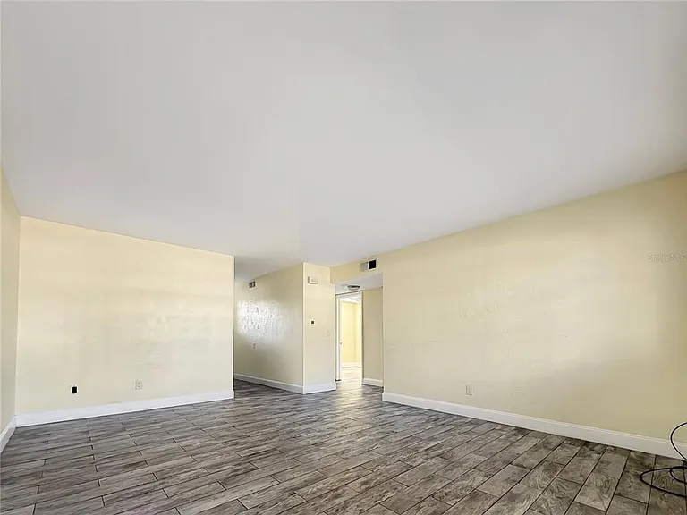 820 State Ave #2 — Photo 3