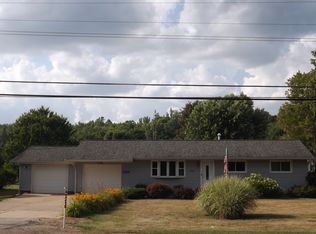 5193 Alliance Rd NW, Malvern, OH 44644