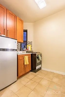 Rented by Mirador Real Estate | media 10