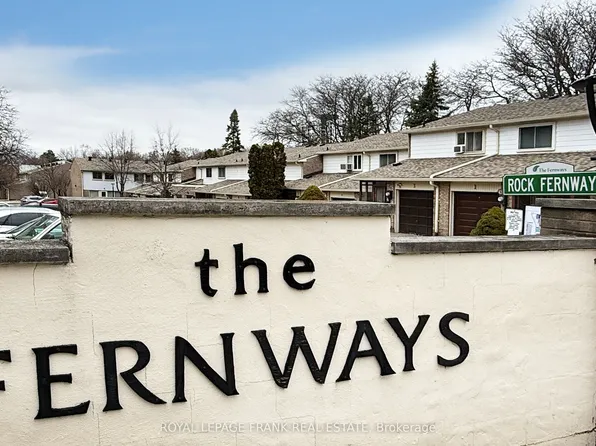 3 Fern Ave, Toronto, ON M6R 1J9