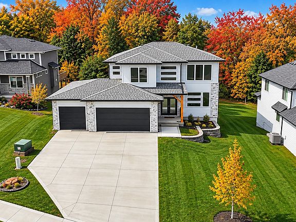 3rd image of 5380 Carter Ct