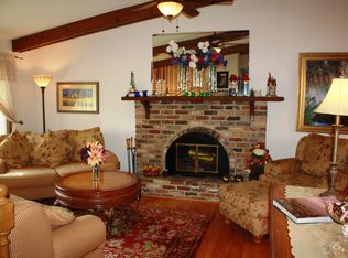 8040 Casper Way, Inver Grove Heights, MN 55076