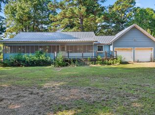 132 County Road 4414, Jacksonville, TX 75766