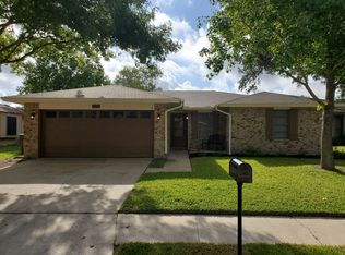 1221 Pennsylvania Ave, Victoria, TX 77904