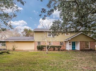 6426 Bryan Rd, Jones Creek, TX 77541