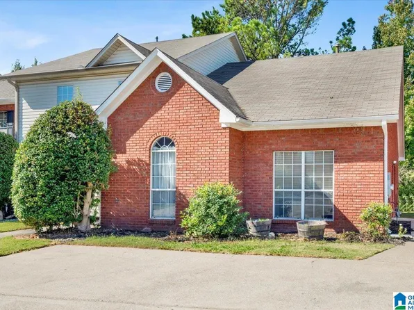 245 Cambrian Ridge Trl, Pelham, AL 35124